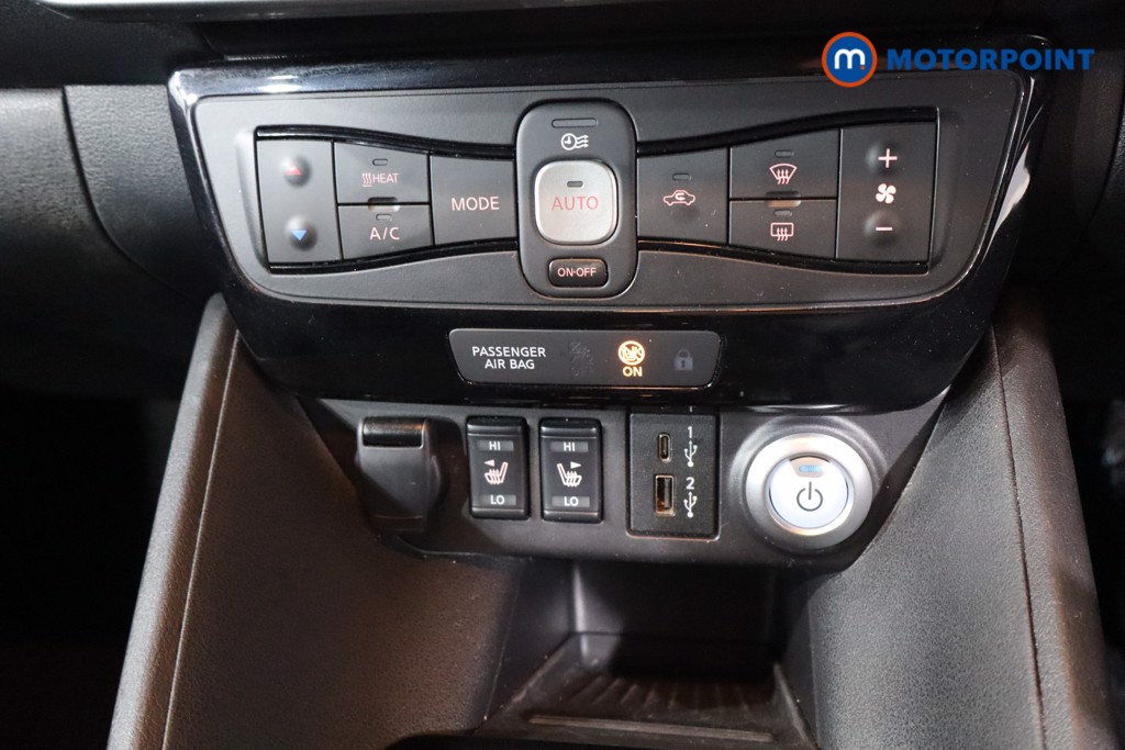 Nissan Leaf N-Connecta Automatic Electric Hatchback - Stock Number (1566937) - 19th supplementary image