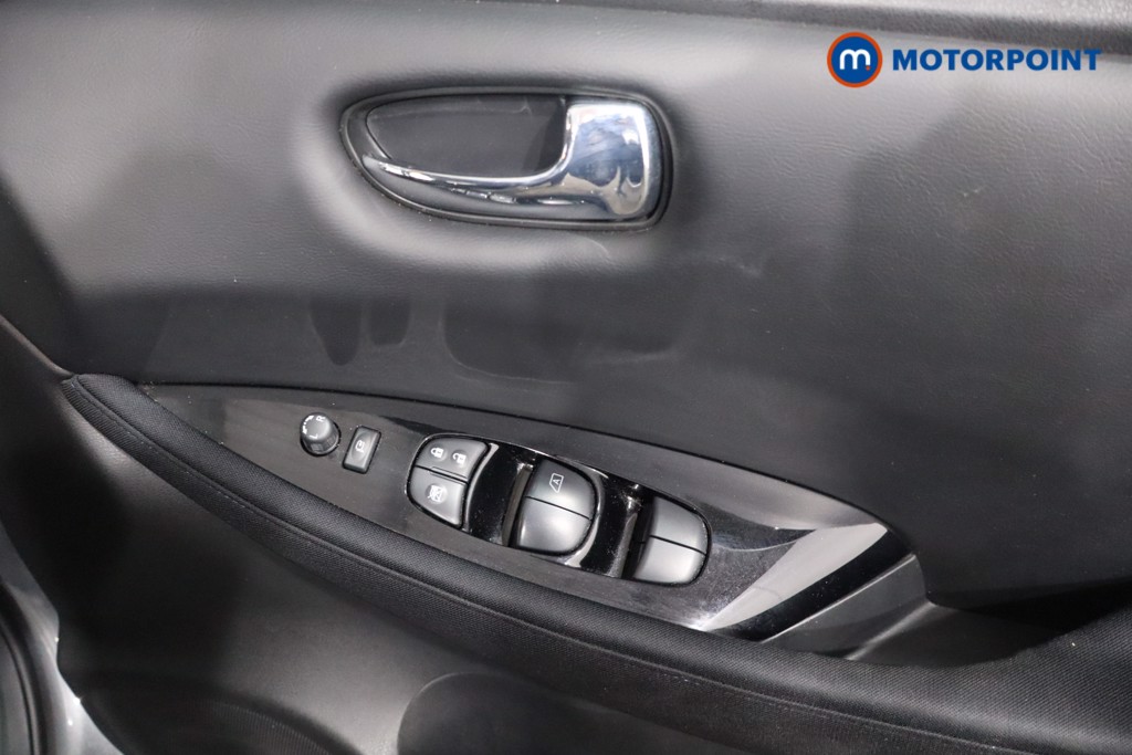 Nissan Leaf N-Connecta Automatic Electric Hatchback - Stock Number (1566937) - 21st supplementary image