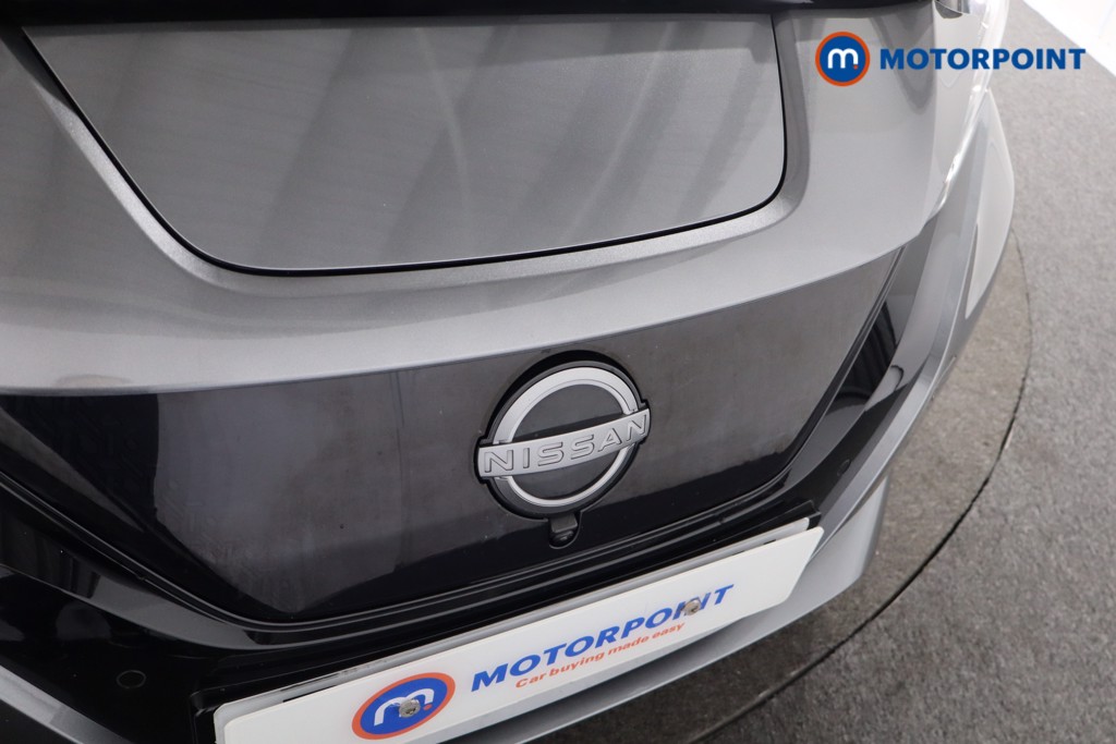Nissan Leaf N-Connecta Automatic Electric Hatchback - Stock Number (1566937) - 28th supplementary image
