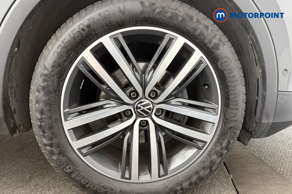 Volkswagen Tiguan Elegance Automatic Petrol SUV - Stock Number (1566992) - 11th supplementary image