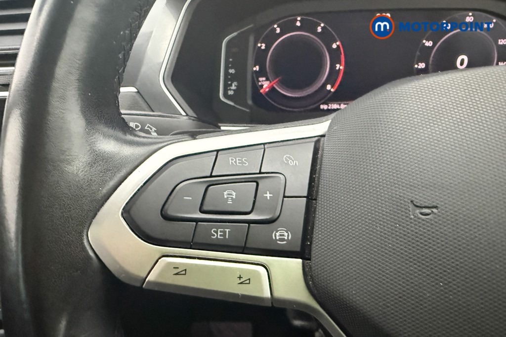 Volkswagen Tiguan Elegance Automatic Petrol SUV - Stock Number (1566992) - 14th supplementary image