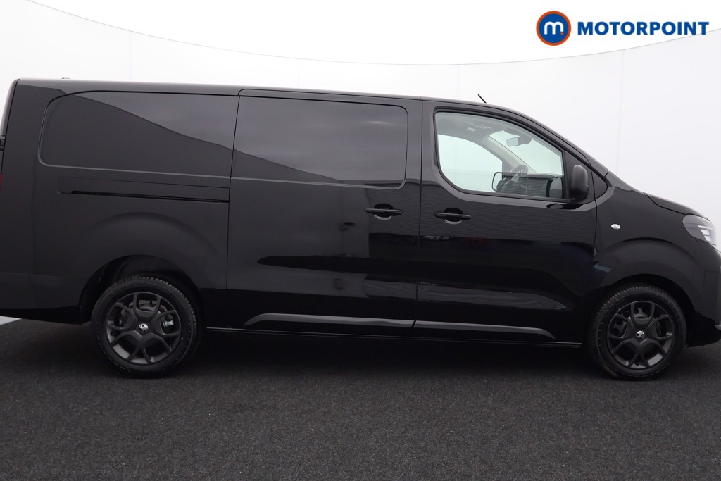 Vauxhall Vivaro PRO Manual Diesel Panel Van - Stock Number (1567157) - Drivers side