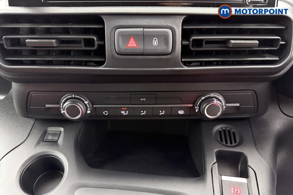 Vauxhall Combo Cargo Prime Automatic Electric Panel Van - Stock Number (1567171) - 10th supplementary image