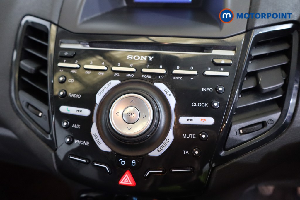 Ford Fiesta Titanium Manual Petrol Hatchback - Stock Number (1567198) - 7th supplementary image