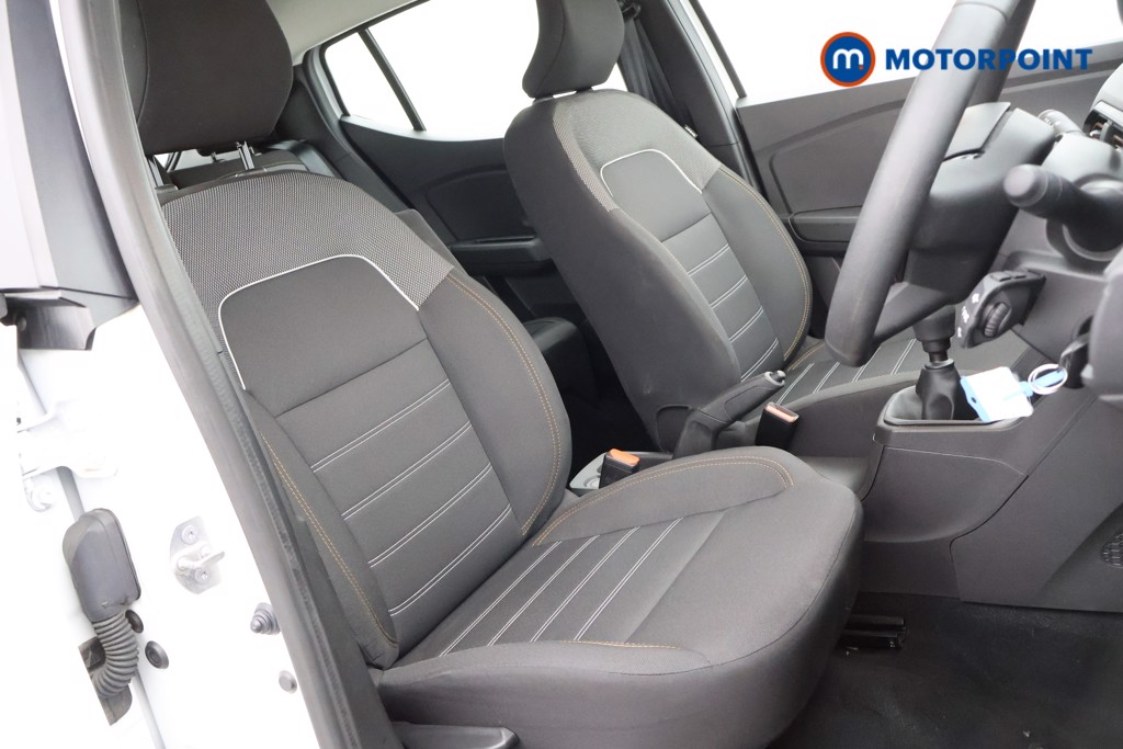 Dacia Sandero Stepway Essential Manual Petrol Hatchback - Stock Number (1567480) - 9th supplementary image