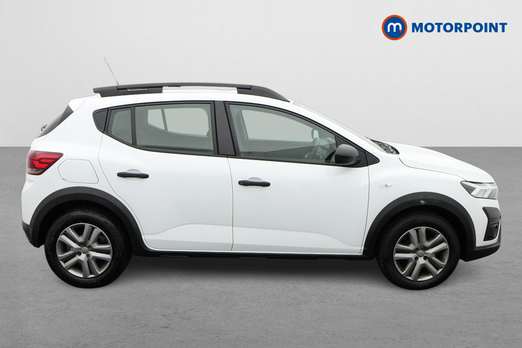 Dacia Sandero Stepway Essential Manual Petrol Hatchback - Stock Number (1567480) - Drivers side