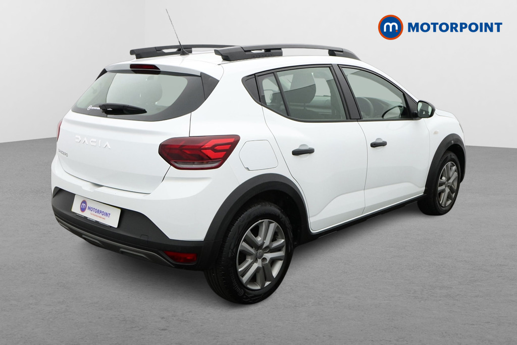 Dacia Sandero Stepway Essential Manual Petrol Hatchback - Stock Number (1567480) - Drivers side rear corner