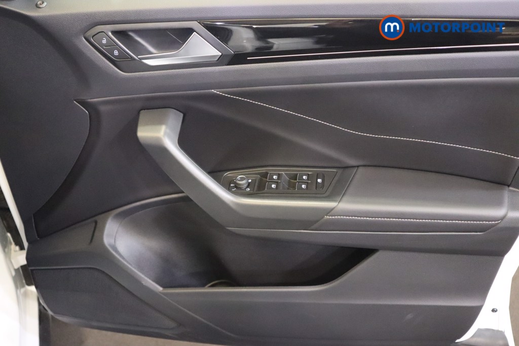 Volkswagen T-Roc R-Line Automatic Diesel SUV - Stock Number (1567788) - 13th supplementary image