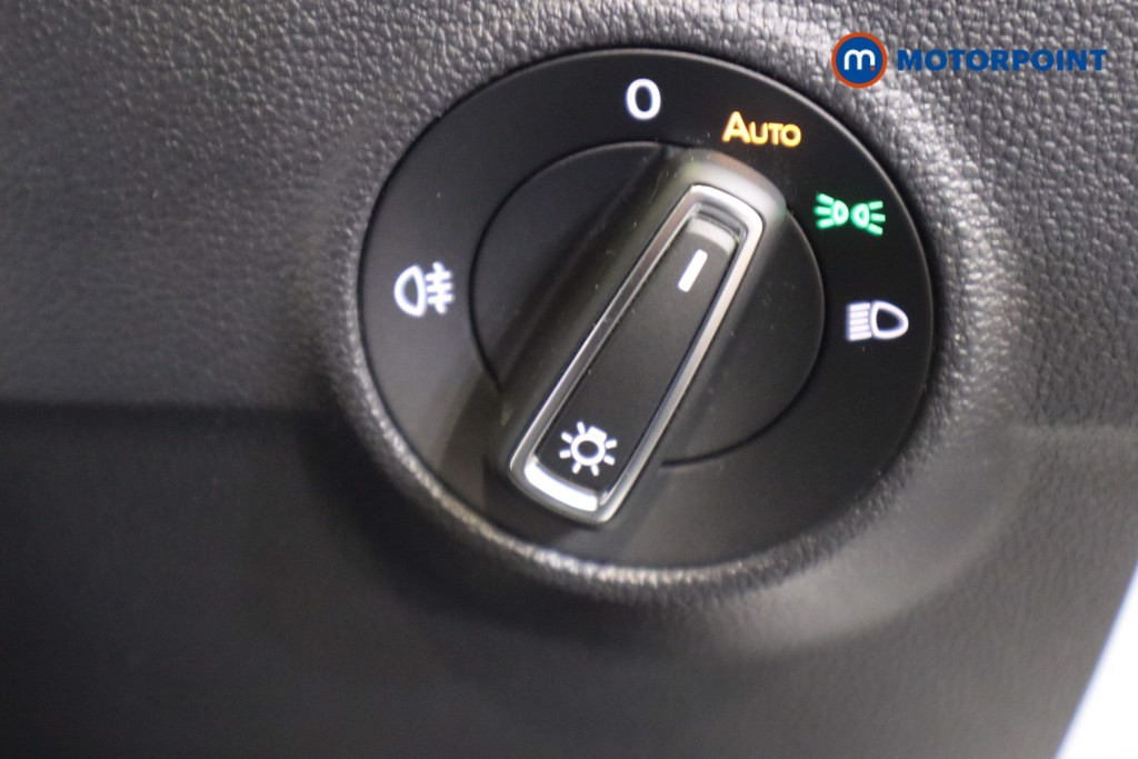 Volkswagen T-Roc R-Line Automatic Diesel SUV - Stock Number (1567788) - 16th supplementary image