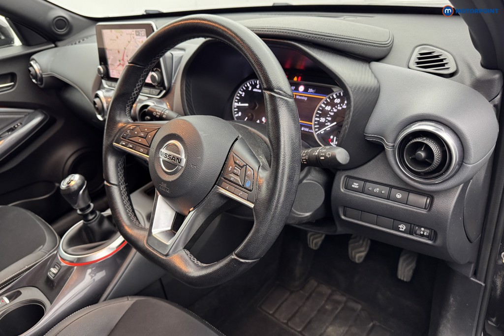 Nissan Juke Tekna Manual Petrol SUV - Stock Number (1568107) - 7th supplementary image