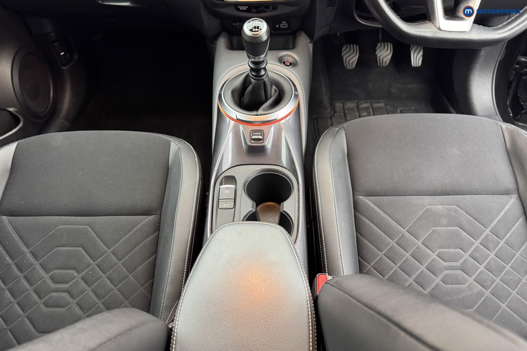 Nissan Juke Tekna Manual Petrol SUV - Stock Number (1568107) - 10th supplementary image