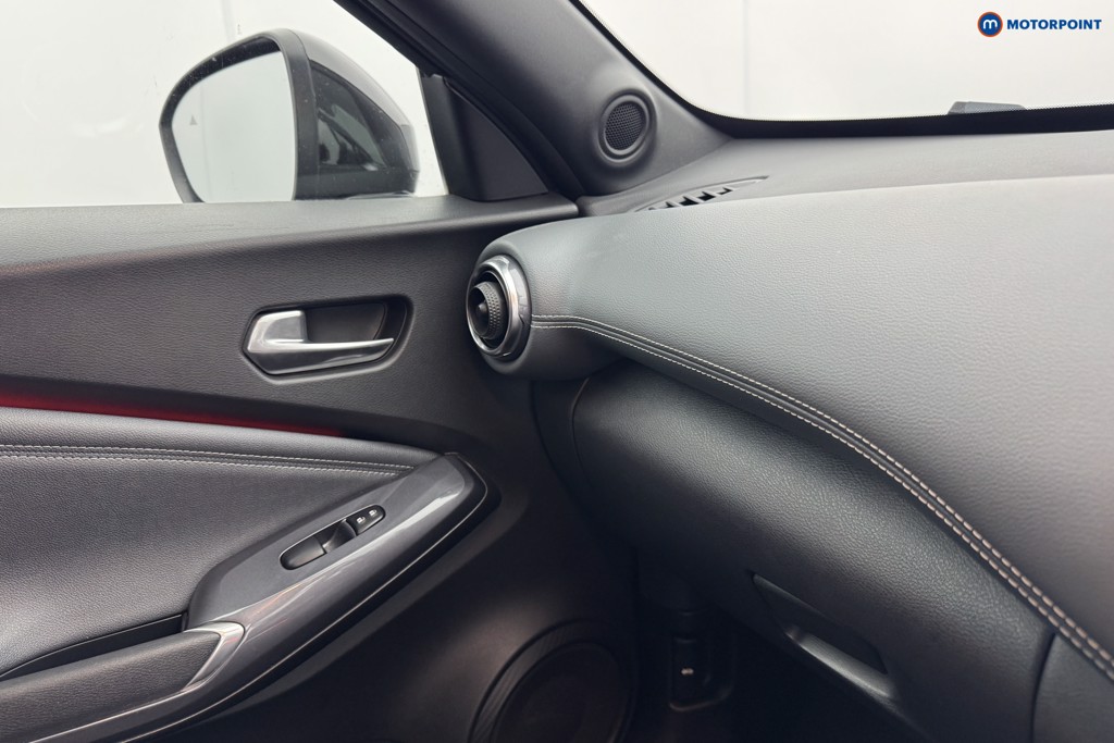 Nissan Juke Tekna Manual Petrol SUV - Stock Number (1568107) - 19th supplementary image