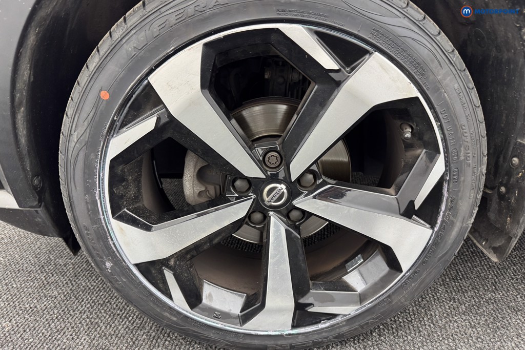 Nissan Juke Tekna Manual Petrol SUV - Stock Number (1568107) - 35th supplementary image