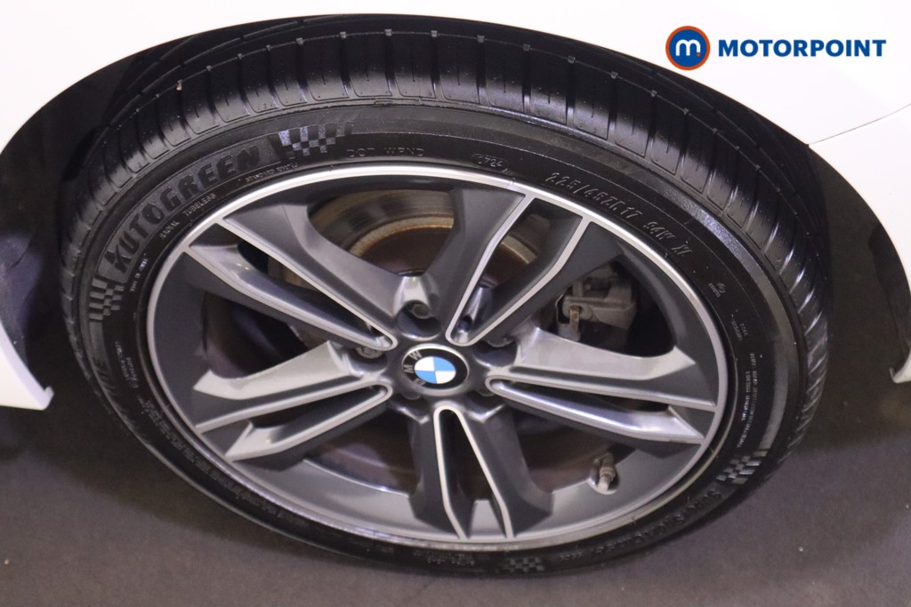BMW 1 Series Sport Manual Petrol Hatchback - Stock Number (1568376) - 9th supplementary image