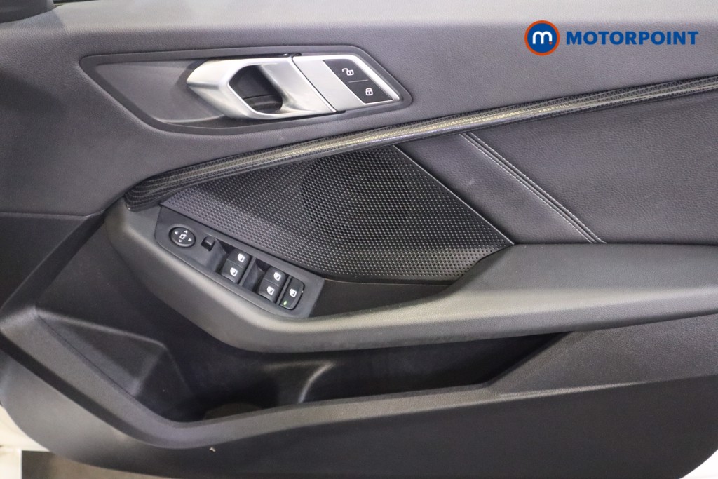 BMW 1 Series Sport Manual Petrol Hatchback - Stock Number (1568376) - 13th supplementary image