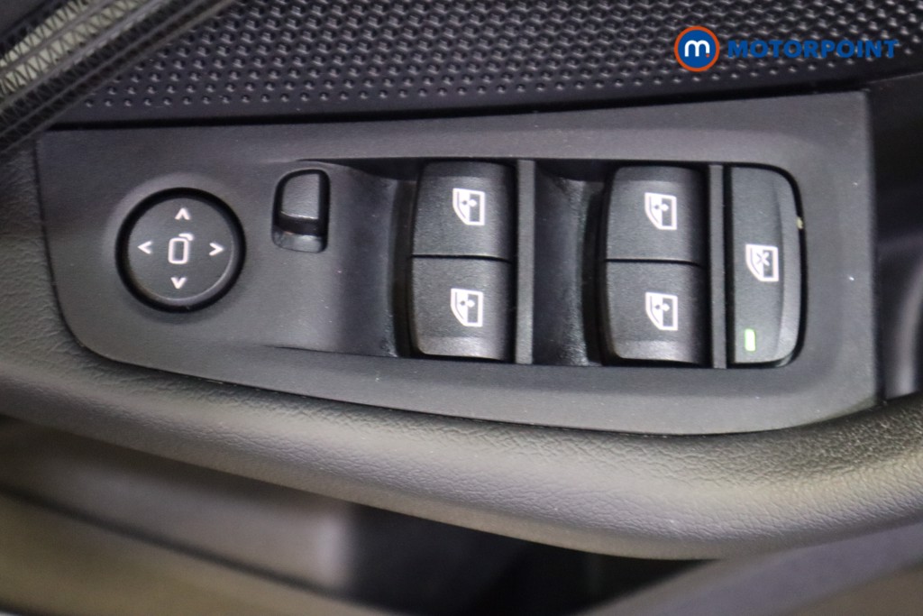 BMW 1 Series Sport Manual Petrol Hatchback - Stock Number (1568376) - 15th supplementary image