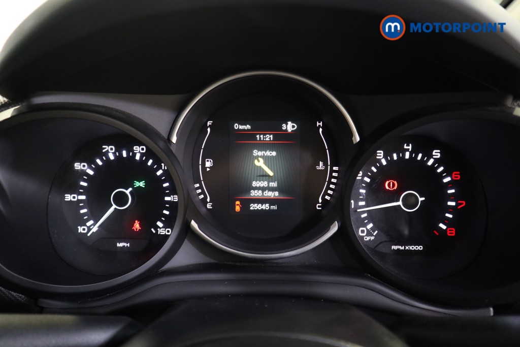 Fiat 500L Cross Manual Petrol Hatchback - Stock Number (1568731) - 4th supplementary image