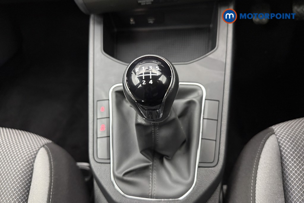 Seat Ibiza SE Manual Petrol Hatchback - Stock Number (1568896) - 5th supplementary image