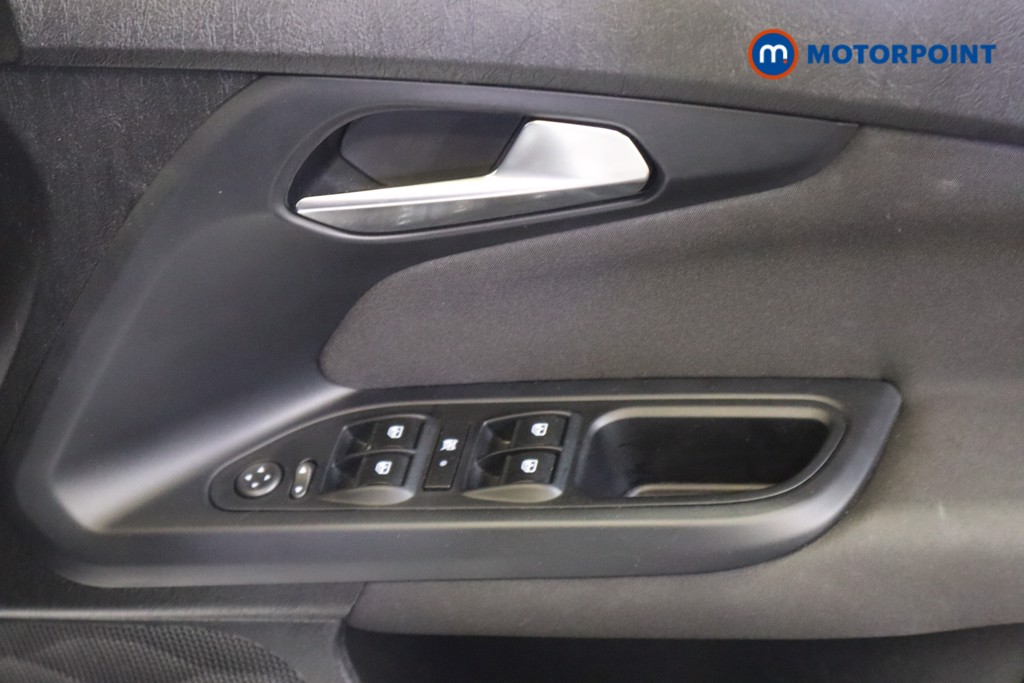 Fiat Tipo Cross 1.0 5Dr Manual Petrol Hatchback - Stock Number (1569077) - 14th supplementary image