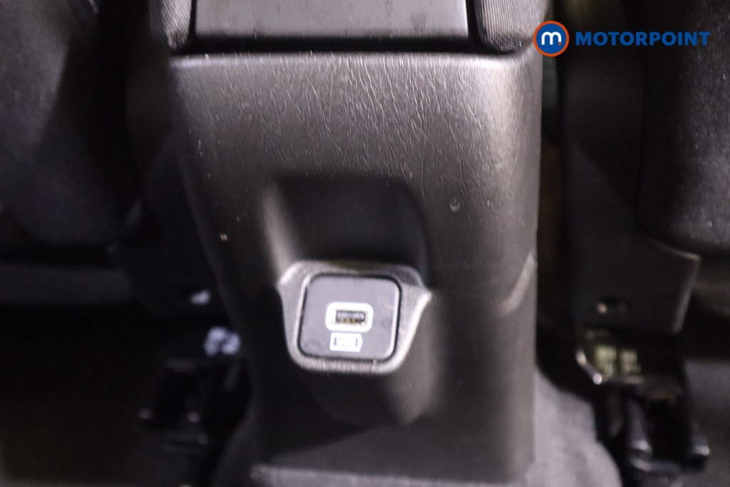 Fiat Tipo Cross 1.0 5Dr Manual Petrol Hatchback - Stock Number (1569077) - 28th supplementary image