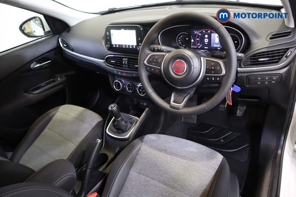 Fiat Tipo Cross 1.0 5Dr Manual Petrol Hatchback - Stock Number (1569077) - 1st supplementary image