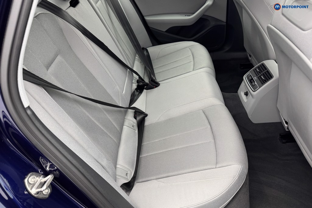 Audi A4 Technik Automatic Petrol Saloon - Stock Number (1569630) - 4th supplementary image