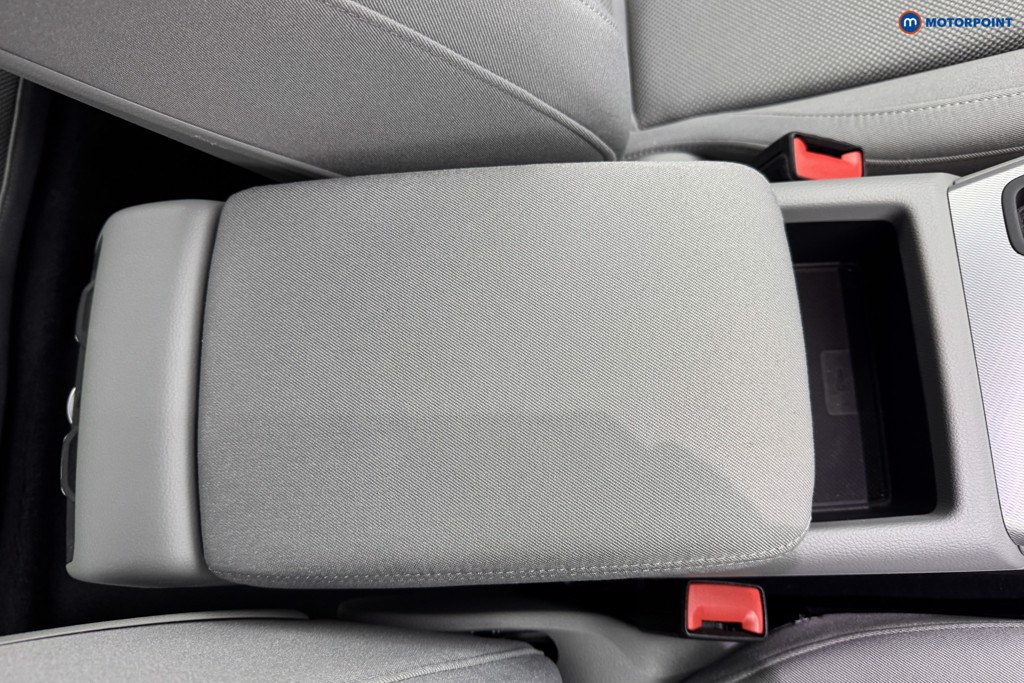 Audi A4 Technik Automatic Petrol Saloon - Stock Number (1569630) - 12th supplementary image