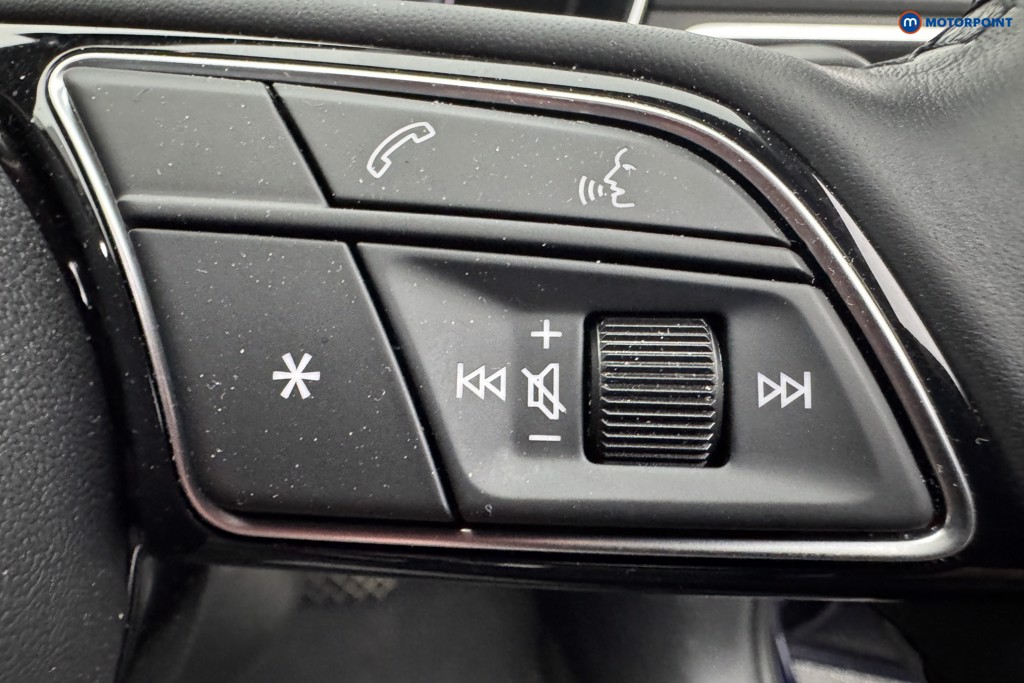 Audi A4 Technik Automatic Petrol Saloon - Stock Number (1569630) - 20th supplementary image