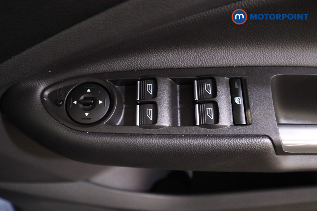 Ford Kuga Titanium X Edition Manual Petrol SUV - Stock Number (1569800) - 8th supplementary image