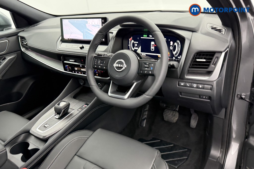 Nissan Qashqai Tekna Automatic Petrol SUV - Stock Number (1569882) - 4th supplementary image