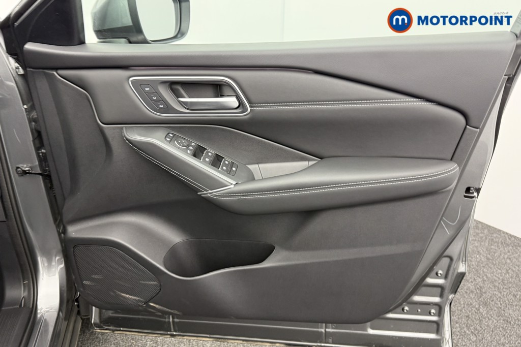 Nissan Qashqai Tekna Automatic Petrol SUV - Stock Number (1569882) - 16th supplementary image