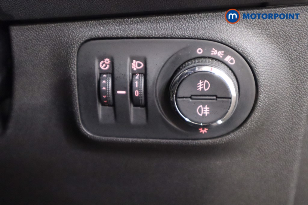Vauxhall Corsa Sri Vx-Line Nav Black Manual Petrol Hatchback - Stock Number (1570008) - 16th supplementary image
