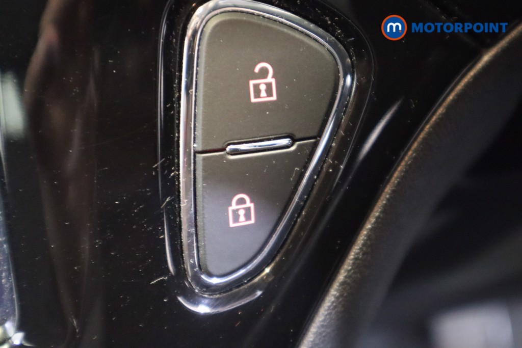 Vauxhall Corsa Sri Vx-Line Nav Black Manual Petrol Hatchback - Stock Number (1570008) - 21st supplementary image