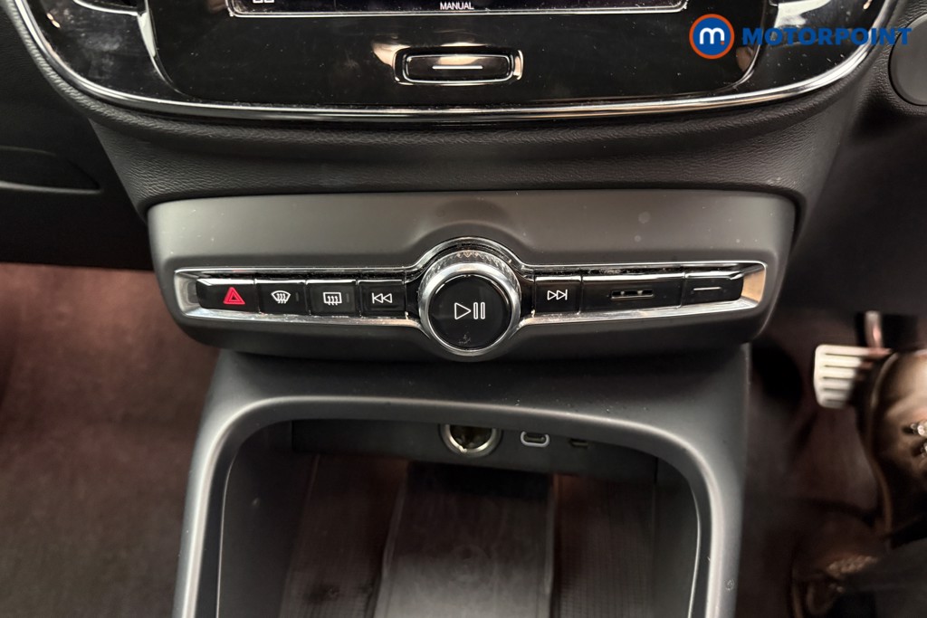 Volvo Xc40 Twin Automatic Electric SUV - Stock Number (1570218) - 10th supplementary image