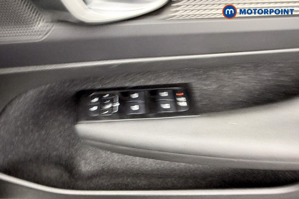 Volvo Xc40 Twin Automatic Electric SUV - Stock Number (1570218) - 14th supplementary image