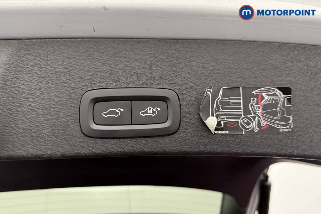 Volvo Xc40 Twin Automatic Electric SUV - Stock Number (1570218) - 20th supplementary image