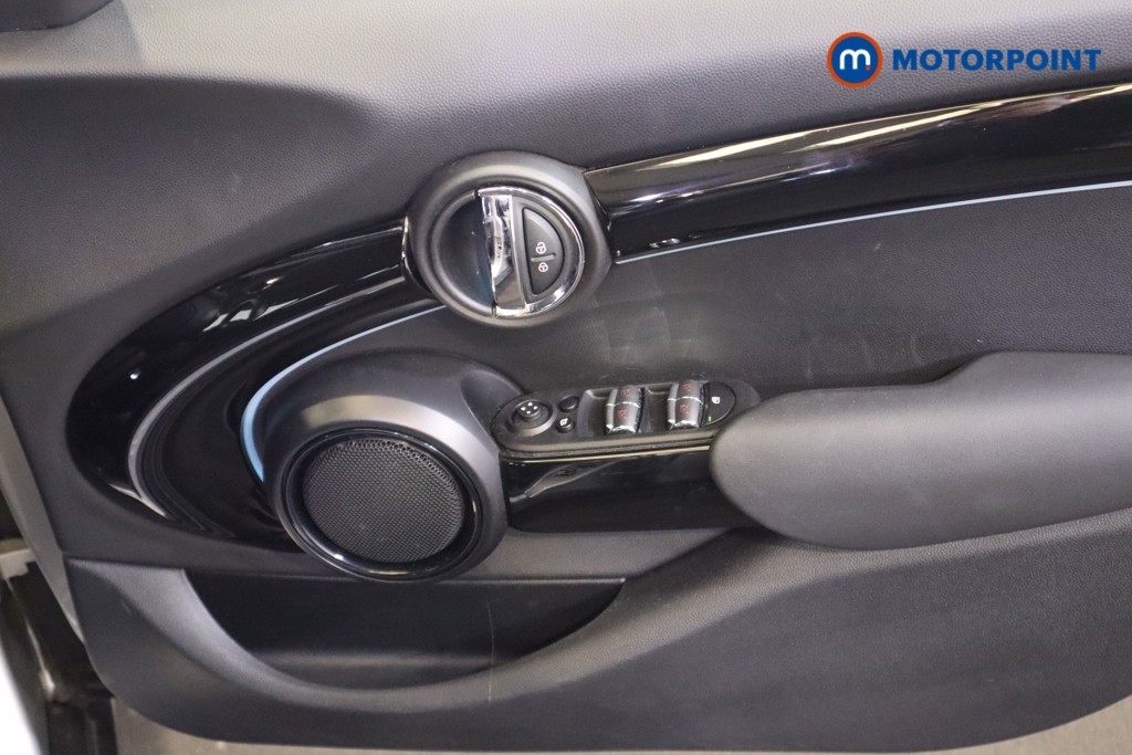 Mini Hatchback Cooper Classic Automatic Petrol Hatchback - Stock Number (1570454) - 13th supplementary image
