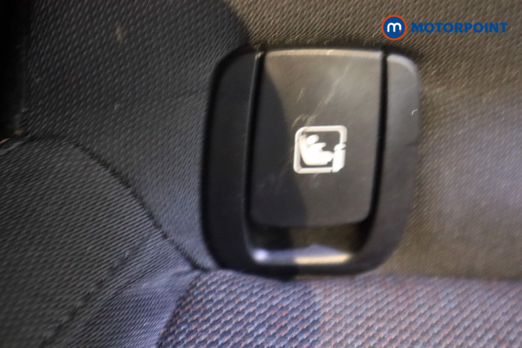 Mini Hatchback Cooper Classic Automatic Petrol Hatchback - Stock Number (1570454) - 26th supplementary image