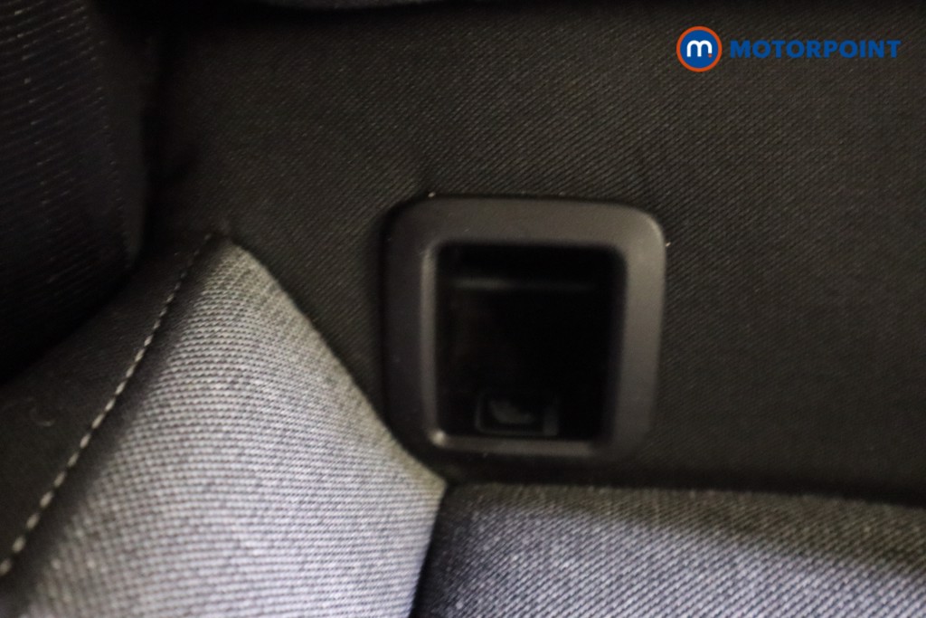 Seat Ateca Se Technology Automatic Petrol SUV - Stock Number (1570613) - 25th supplementary image
