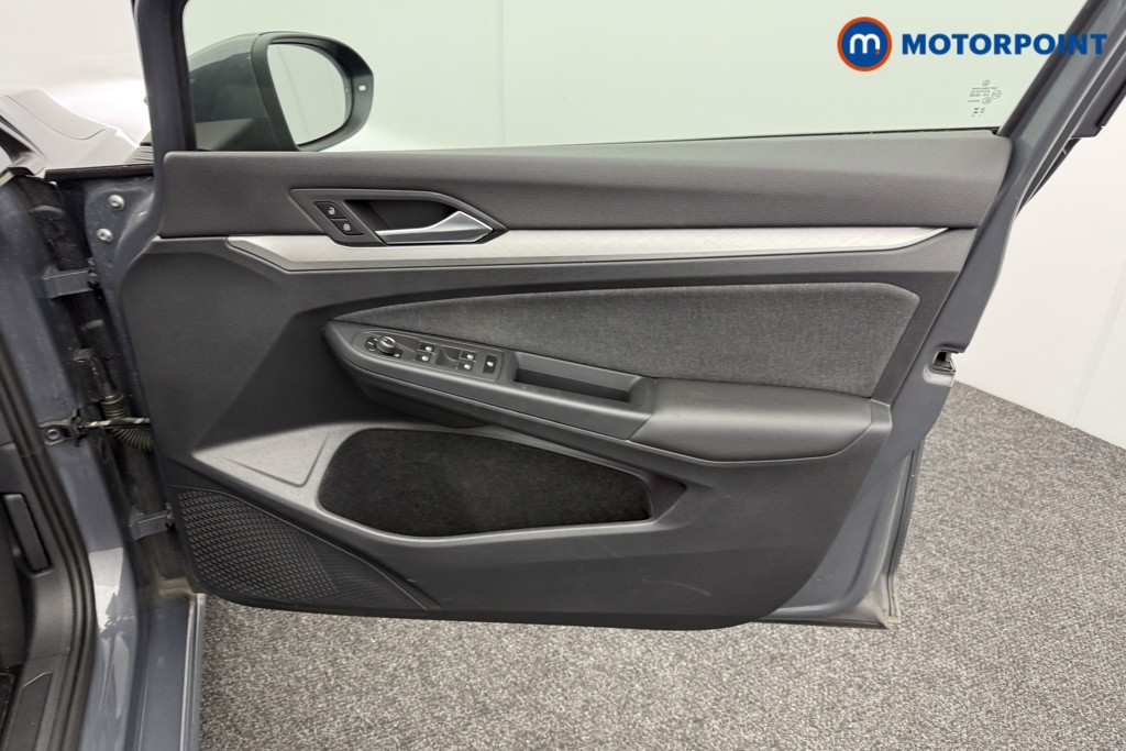 Volkswagen Golf Life Manual Petrol Hatchback - Stock Number (1570665) - 17th supplementary image
