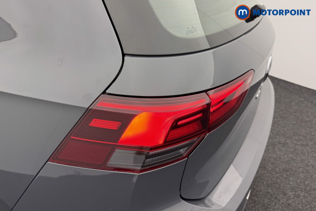 Volkswagen Golf Life Manual Petrol Hatchback - Stock Number (1570665) - 24th supplementary image
