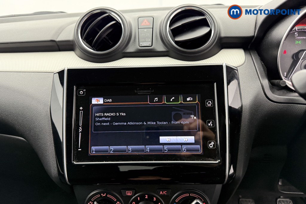 Suzuki Swift Sz-L Manual Petrol-Electric Hybrid Hatchback - Stock Number (1570757) - 5th supplementary image