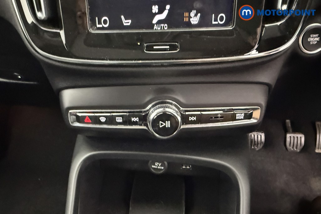 Volvo Xc40 Momentum Manual Petrol SUV - Stock Number (1570958) - 10th supplementary image
