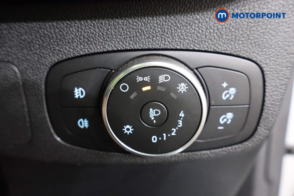 Ford Focus St-Line Edition Manual Petrol-Electric Hybrid Hatchback - Stock Number (1571024) - 17th supplementary image