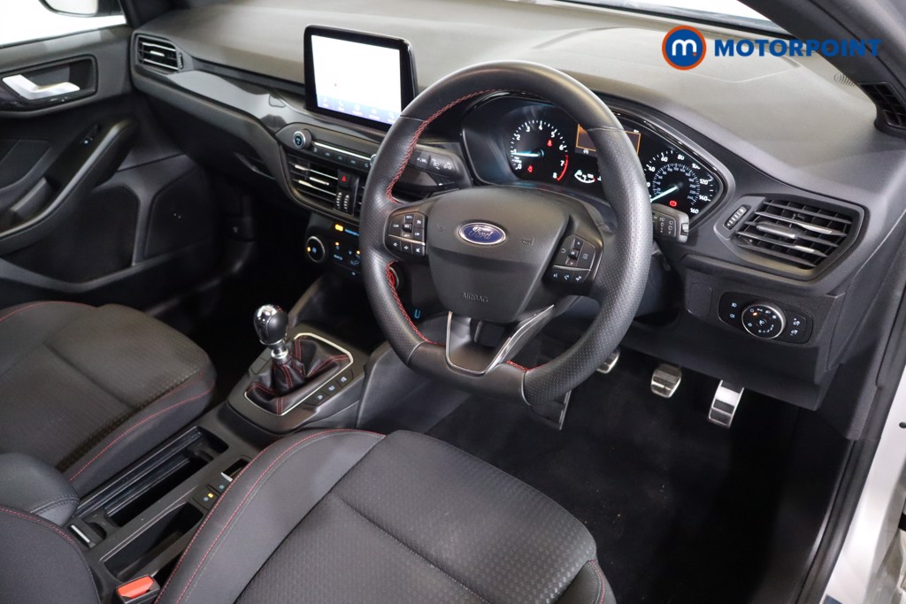 Ford Focus St-Line Edition Manual Petrol-Electric Hybrid Hatchback - Stock Number (1571024) - 1st supplementary image