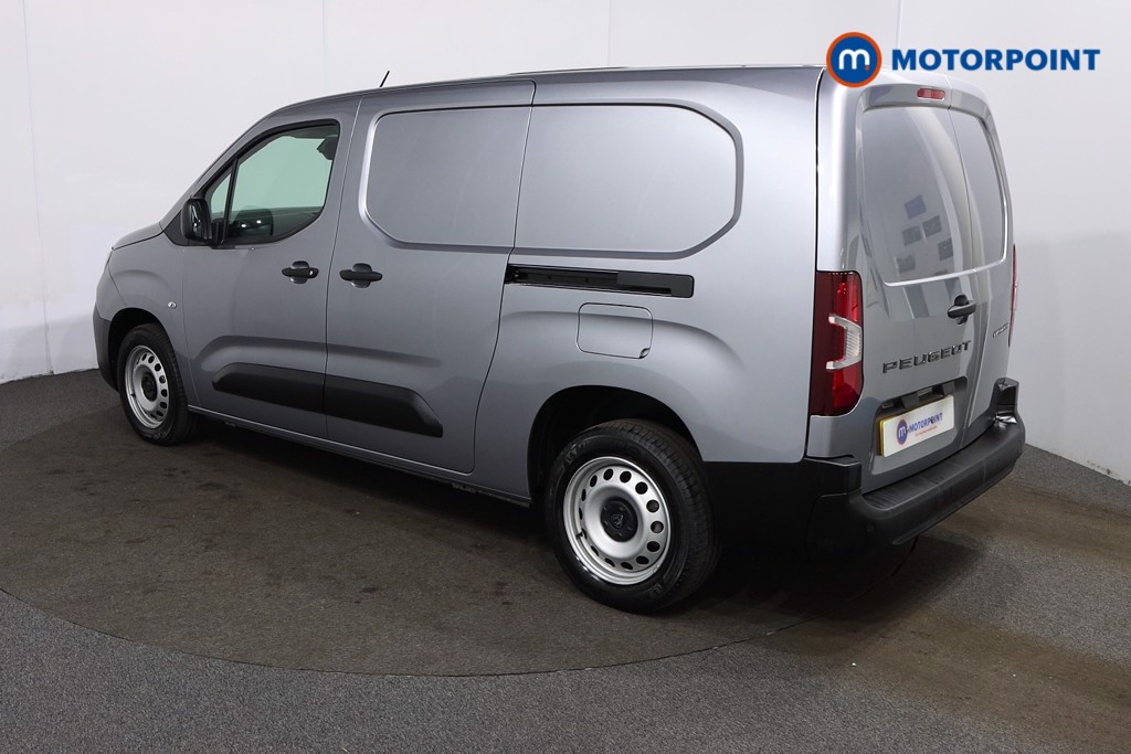 Peugeot Partner Professional Manual Diesel Panel Van - Stock Number (1571156) - Passenger side rear corner