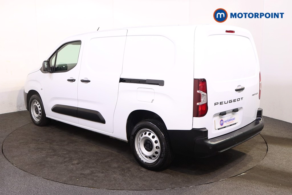 Peugeot Partner Professional Manual Diesel Panel Van - Stock Number (1571245) - Passenger side rear corner