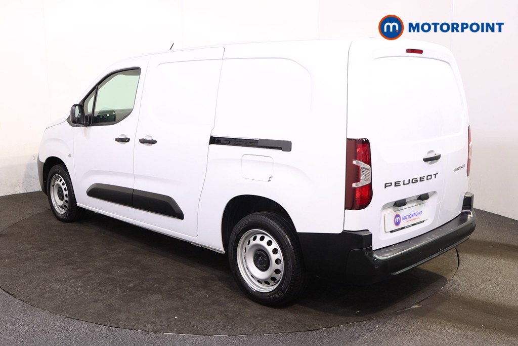 Peugeot Partner Professional Manual Diesel Panel Van - Stock Number (1571252) - Passenger side rear corner