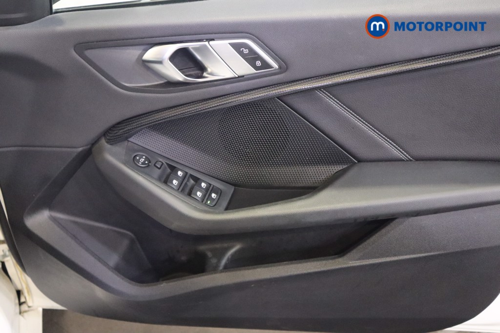 BMW 2 Series Sport Manual Petrol Saloon - Stock Number (1571266) - 13th supplementary image