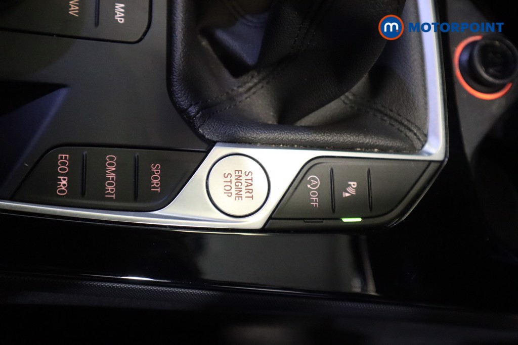BMW 2 Series Sport Manual Petrol Saloon - Stock Number (1571266) - 22nd supplementary image
